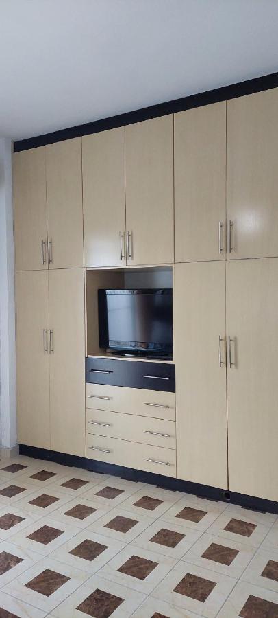 Apartment Tinka In Saranda ภายนอก รูปภาพ