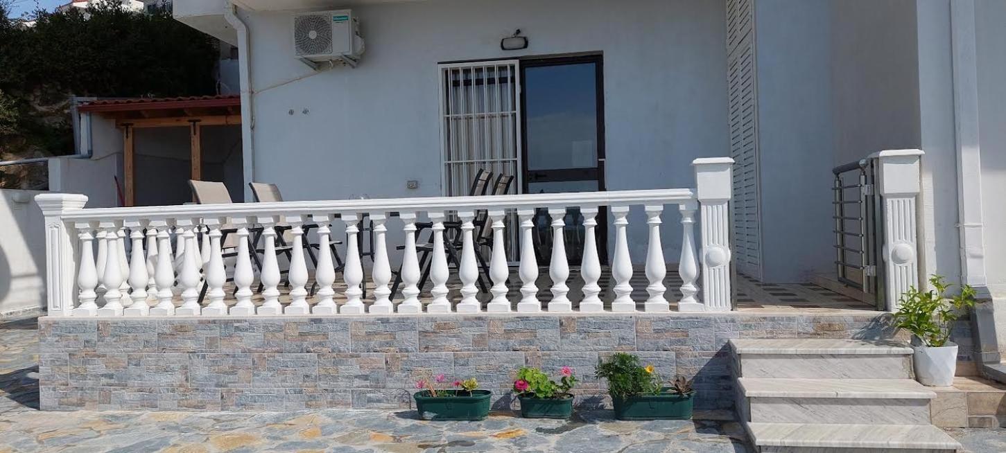Apartment Tinka In Saranda ภายนอก รูปภาพ