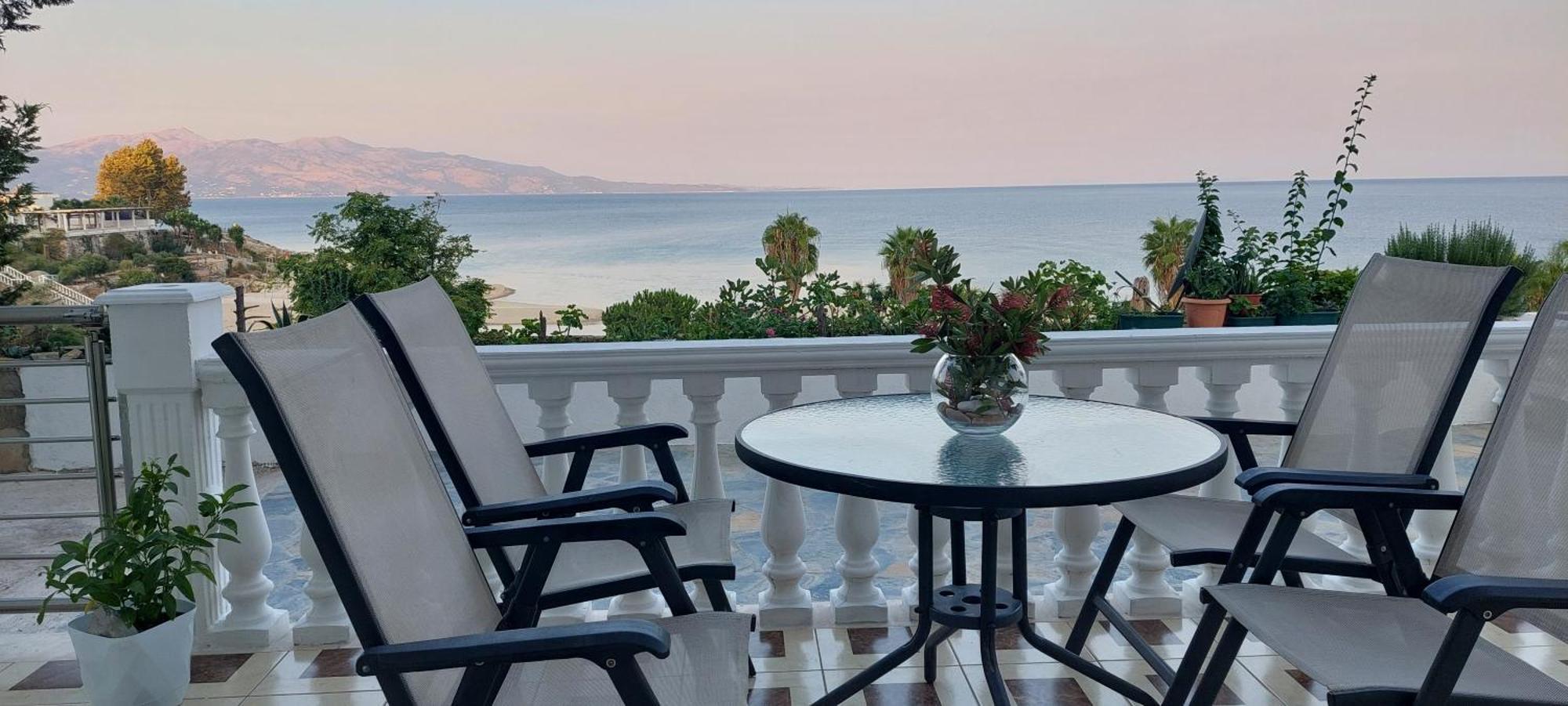 Apartment Tinka In Saranda ภายนอก รูปภาพ